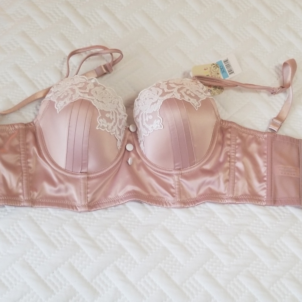 Bra 30 D color dusty rose